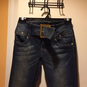 Jeans size 3 never been used